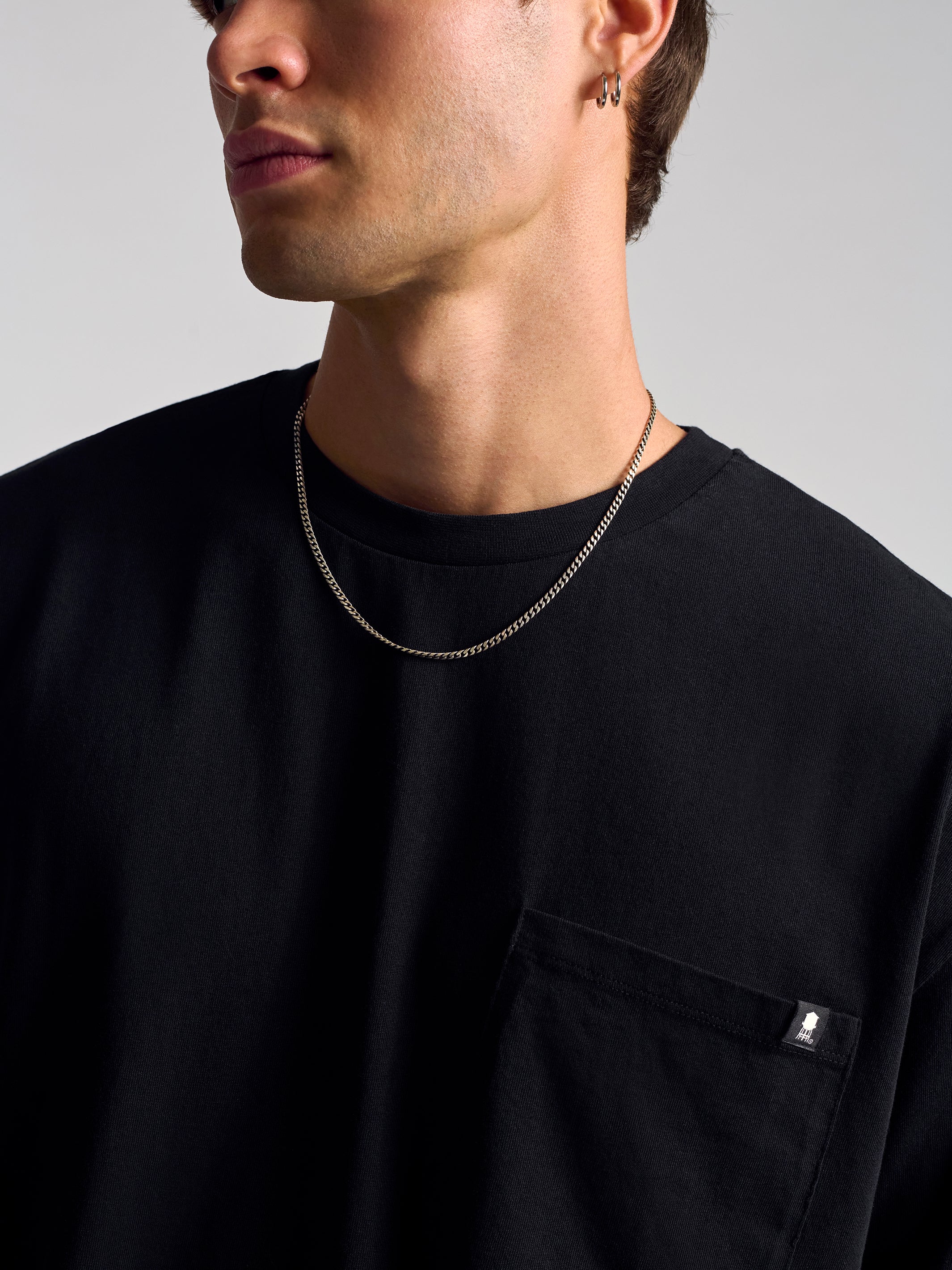 Men's Long Sleeve Pocket T-Shirt In Black - BROOKLYN INDUSTRIES