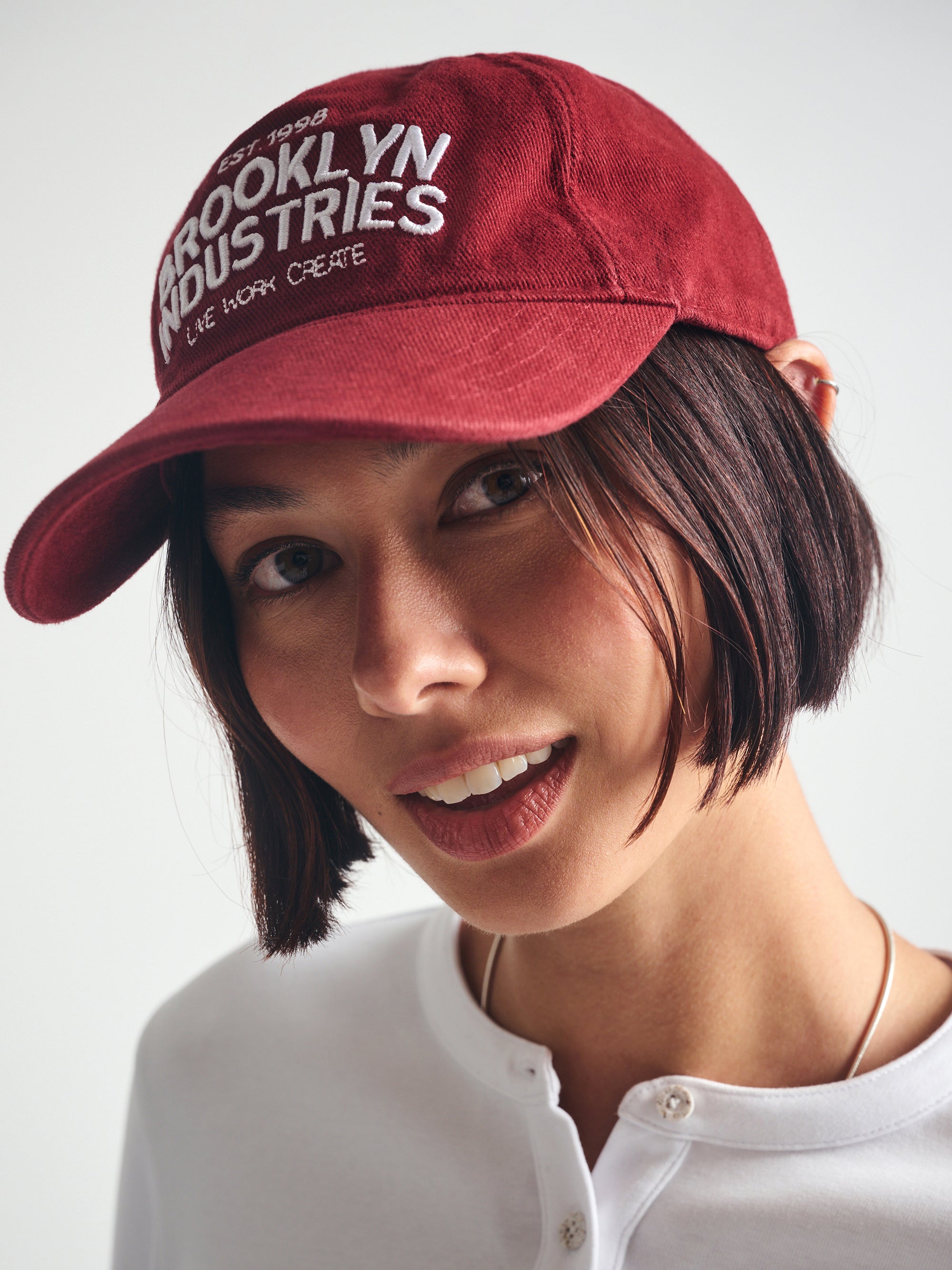 BKI Cap in Bordeaux - BROOKLYN INDUSTRIES