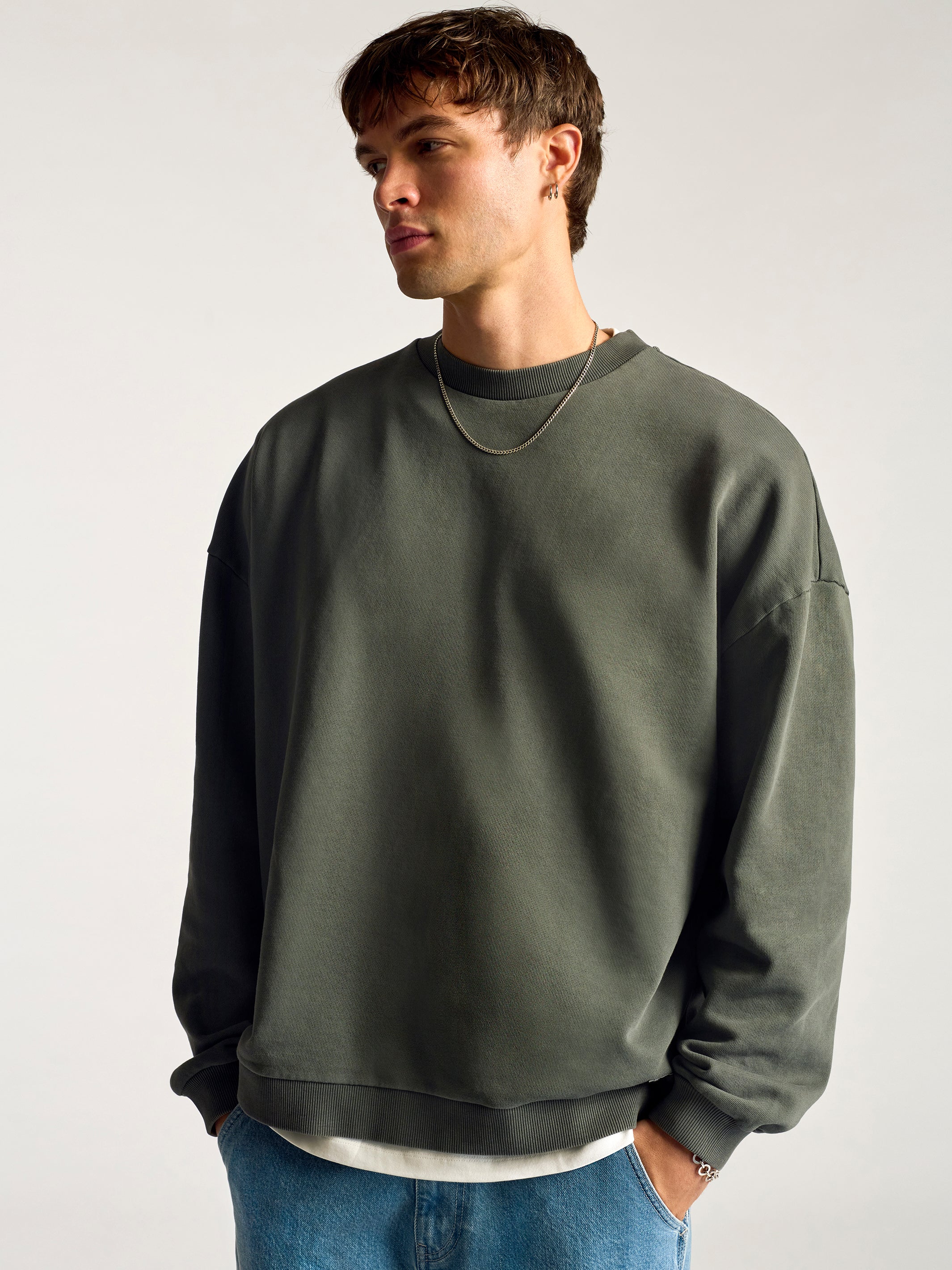 Men's Crew Neck Sweatshirt In Gunmetal - BROOKLYN INDUSTRIES