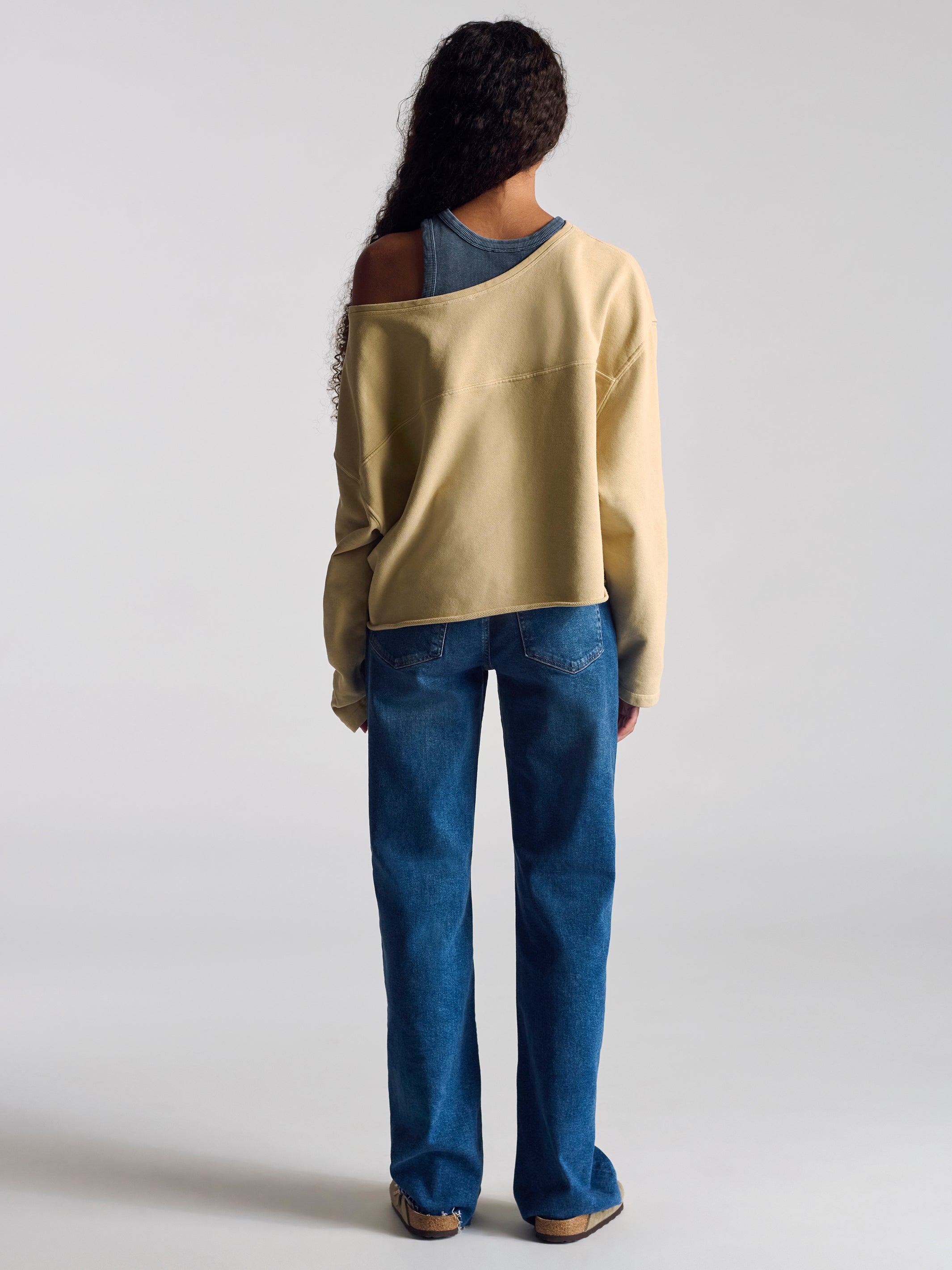 Women's Fulton Crew Neck Sweatshirt In Pure Cashmere - BROOKLYN INDUSTRIES