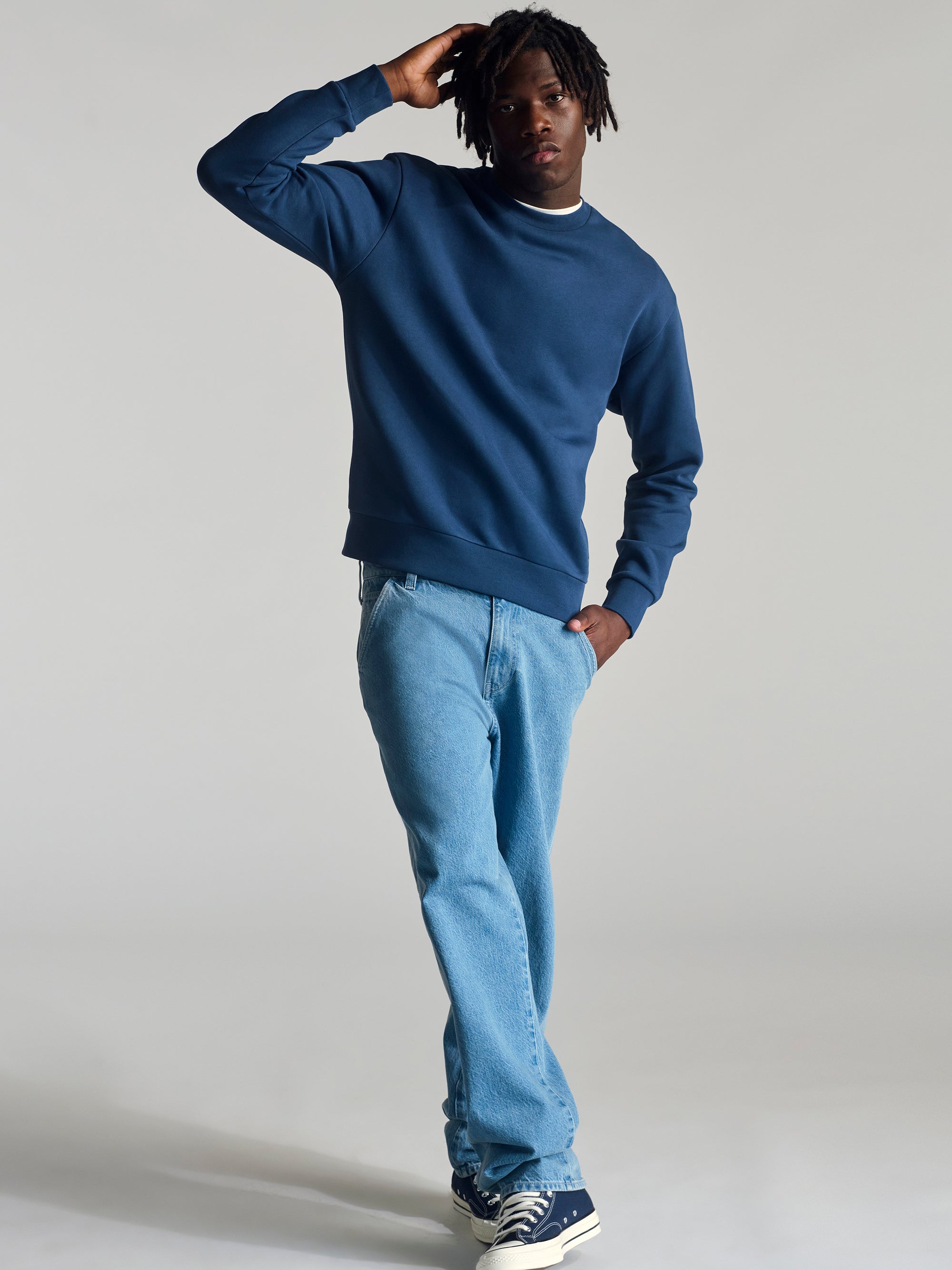 Men's Hoyt Crew Neck Sweatshirt In Dark Denim - BROOKLYN INDUSTRIES