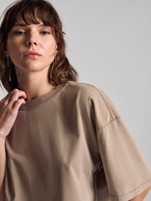 Women's York Oversized Cropped Tee In Sand - BROOKLYN INDUSTRIES