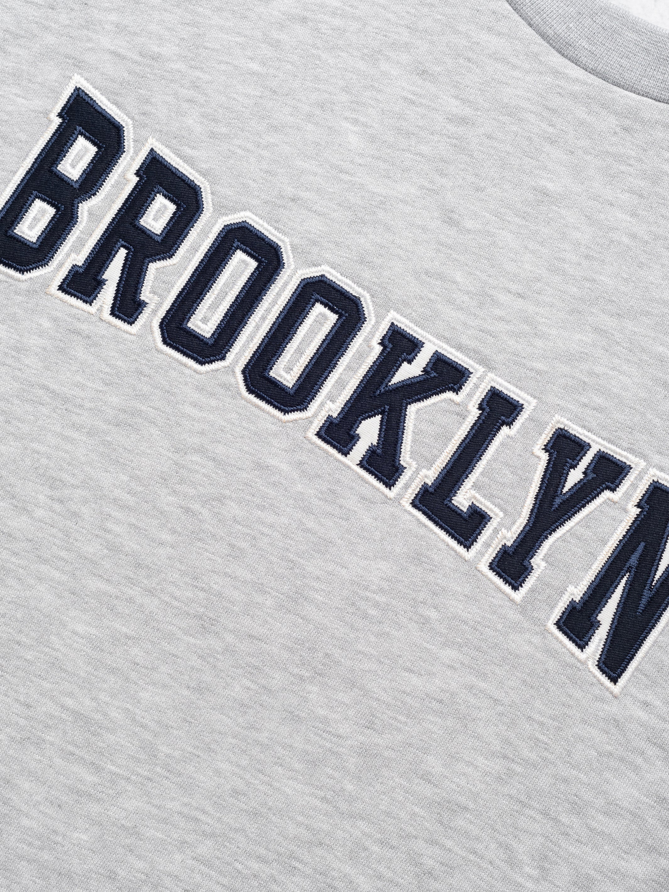 Women's Campus Crew Neck Sweatshirt In Light Grey Melange - BROOKLYN INDUSTRIES