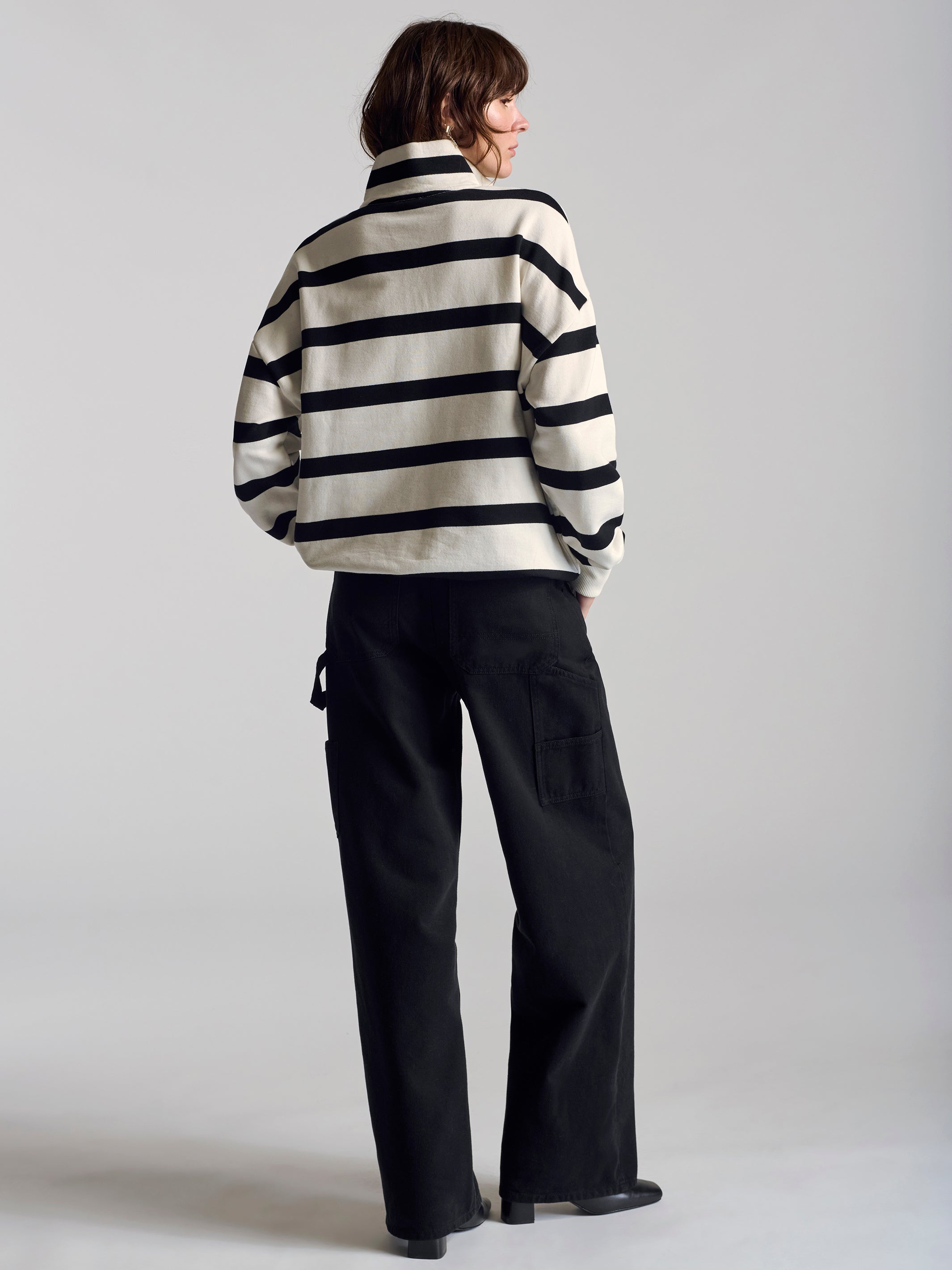 Women's Half Zip Stripe Sweatshirt In Black Stripe - BROOKLYN INDUSTRIES