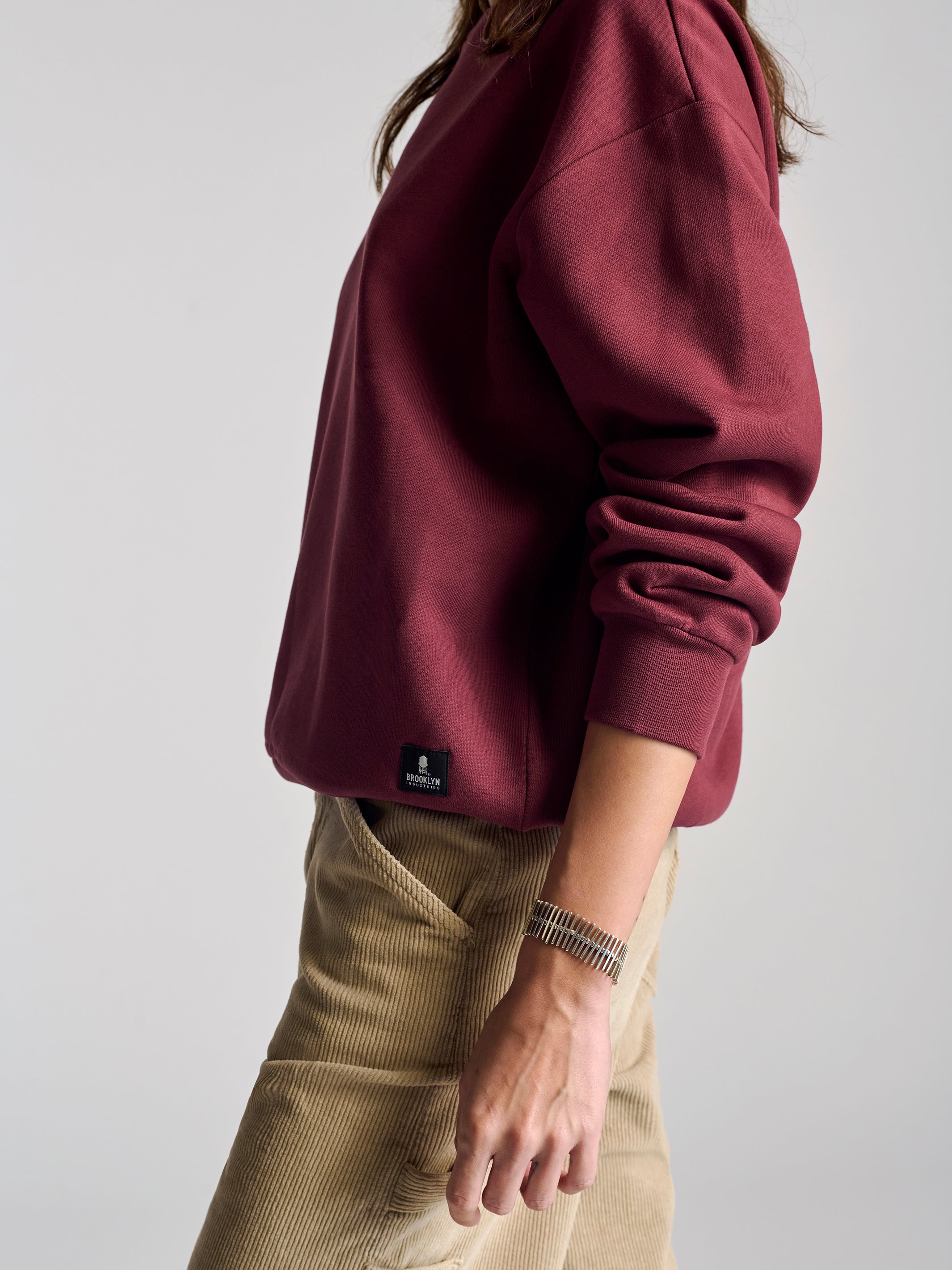 Women's Hoyt Crew Neck Sweatshirt In Brick - BROOKLYN INDUSTRIES