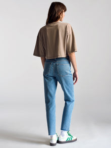 Women's York Oversized Cropped Tee In Sand - BROOKLYN INDUSTRIES