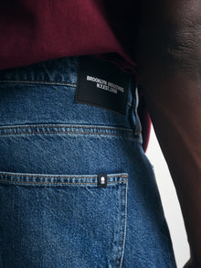 Men's Loose Jeans in Indigo Tinted Street Denim - BROOKLYN INDUSTRIES