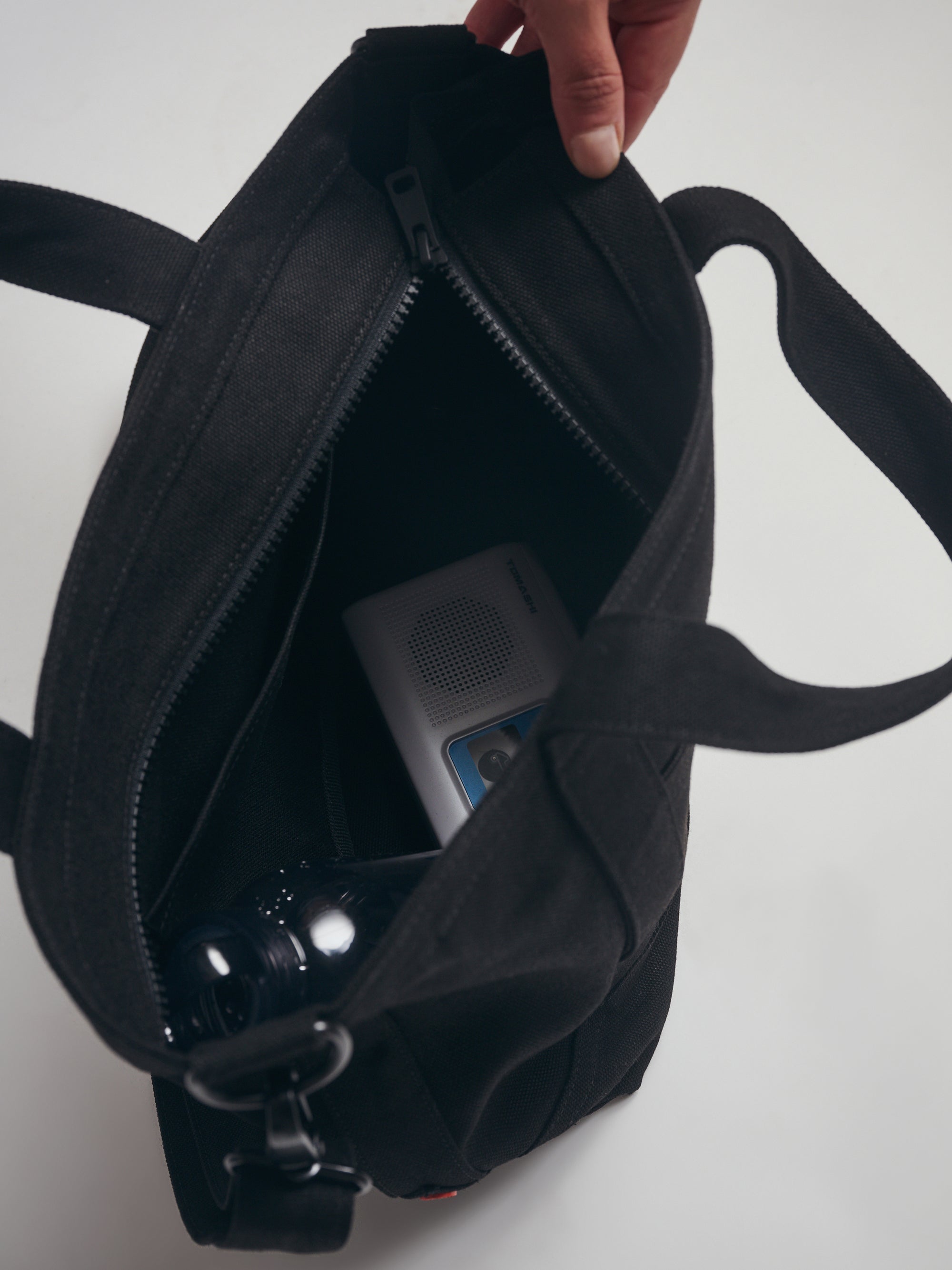 Brooklyn Crossbody Tote Bag in Black