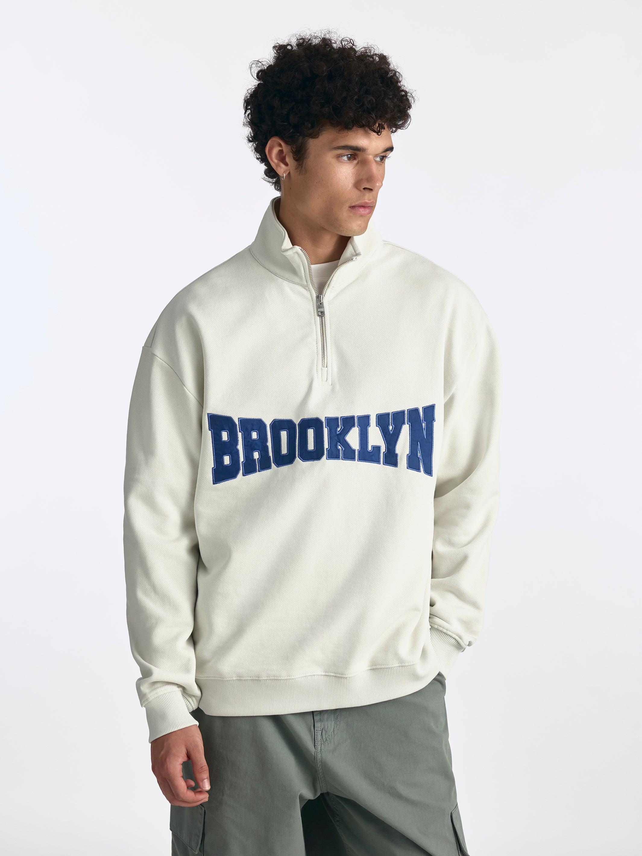 Men's Brooklyn Half Zip Sweatshirt in White Onyx - BROOKLYN INDUSTRIES