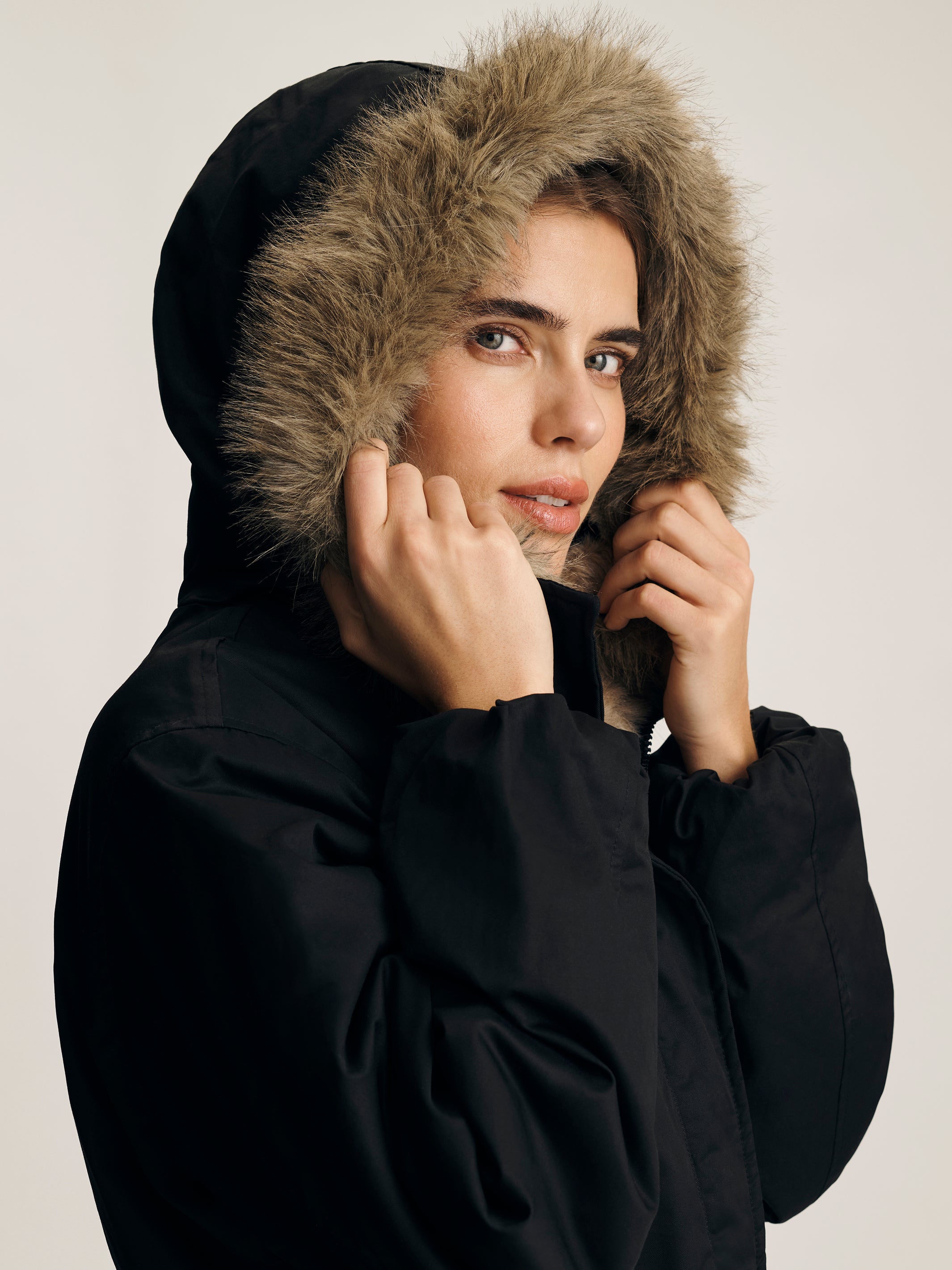 Women's Hooded Parka in Black - BROOKLYN INDUSTRIES