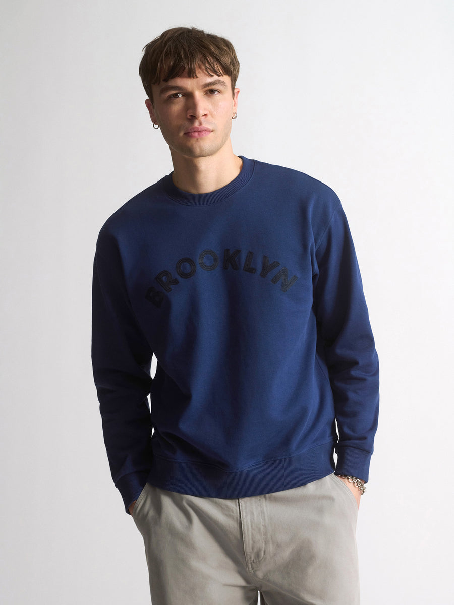 Men's Brooklyn Logo Crew Neck Sweatshirt In Medieval Blue - BROOKLYN INDUSTRIES