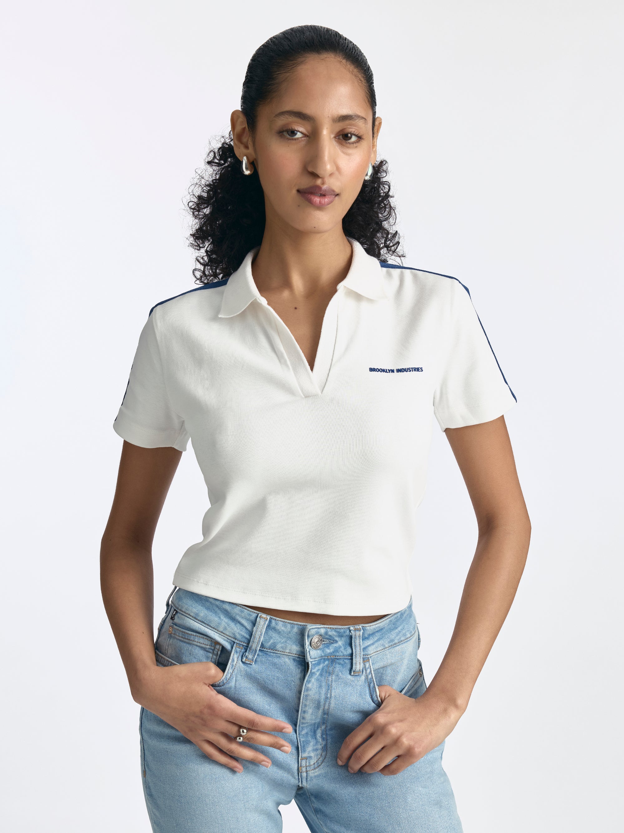 Women's Logo Johnny Collar T-Shirt - BROOKLYN INDUSTRIES