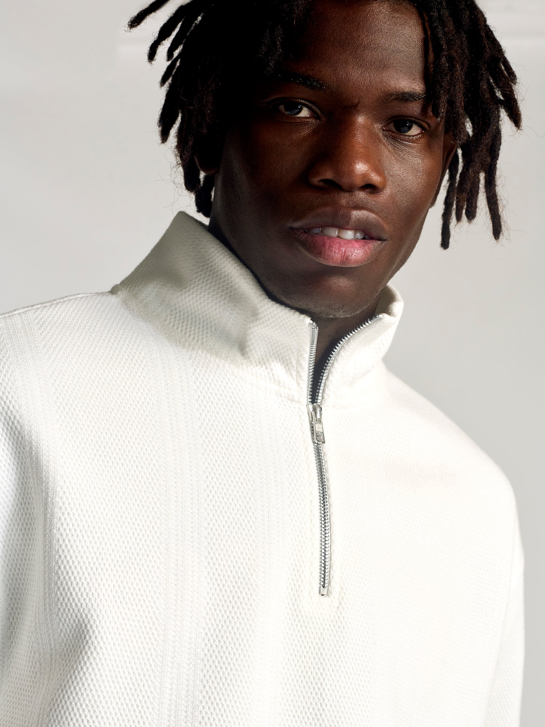 Men's Half Zip Sweatshirt In Antique White - BROOKLYN INDUSTRIES