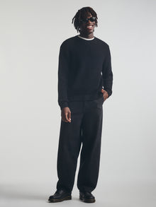 Men's Crew Neck Sweater in Black - BROOKLYN INDUSTRIES