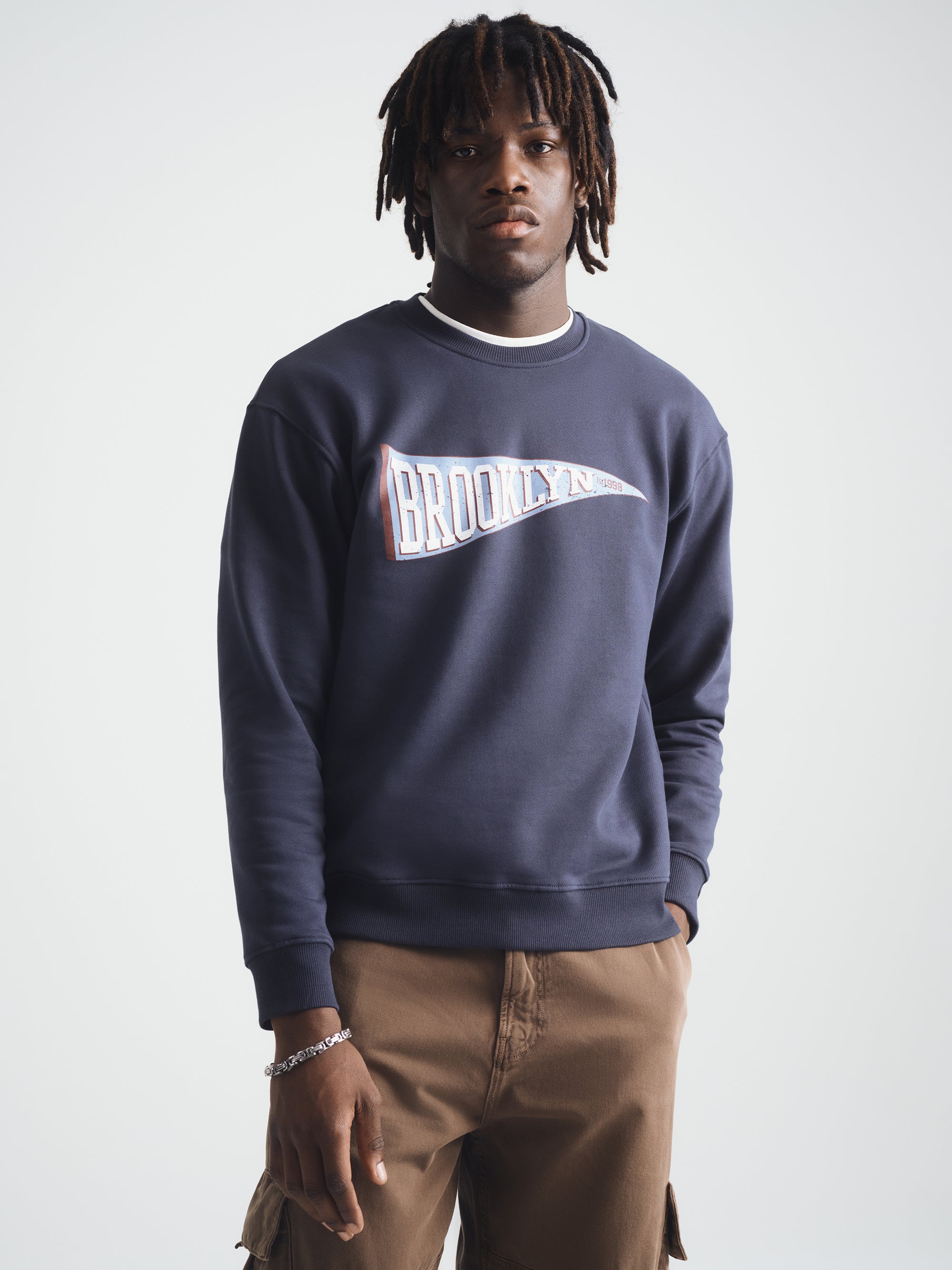 Men's Brooklyn Varsity Sweatshirt in Blueberry