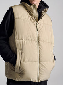 Men's Puffer Vest In Fog - BROOKLYN INDUSTRIES