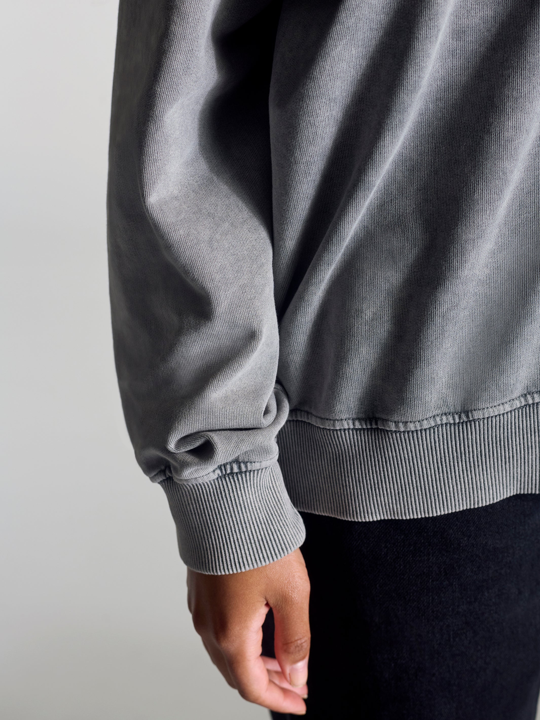 Women's Crew Neck Sweatshirt In Monument - BROOKLYN INDUSTRIES