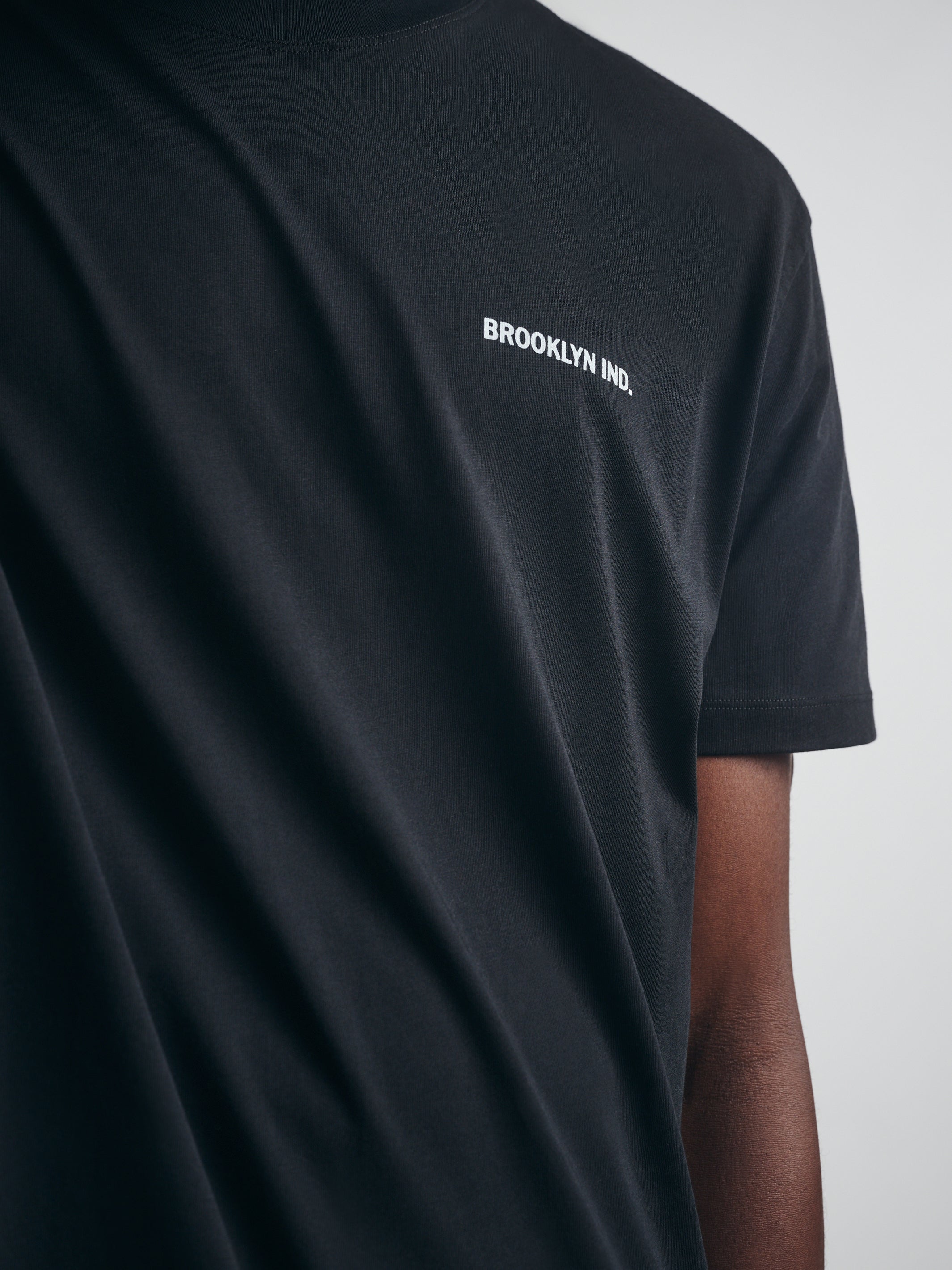 Men's Logo T-Shirt In Black