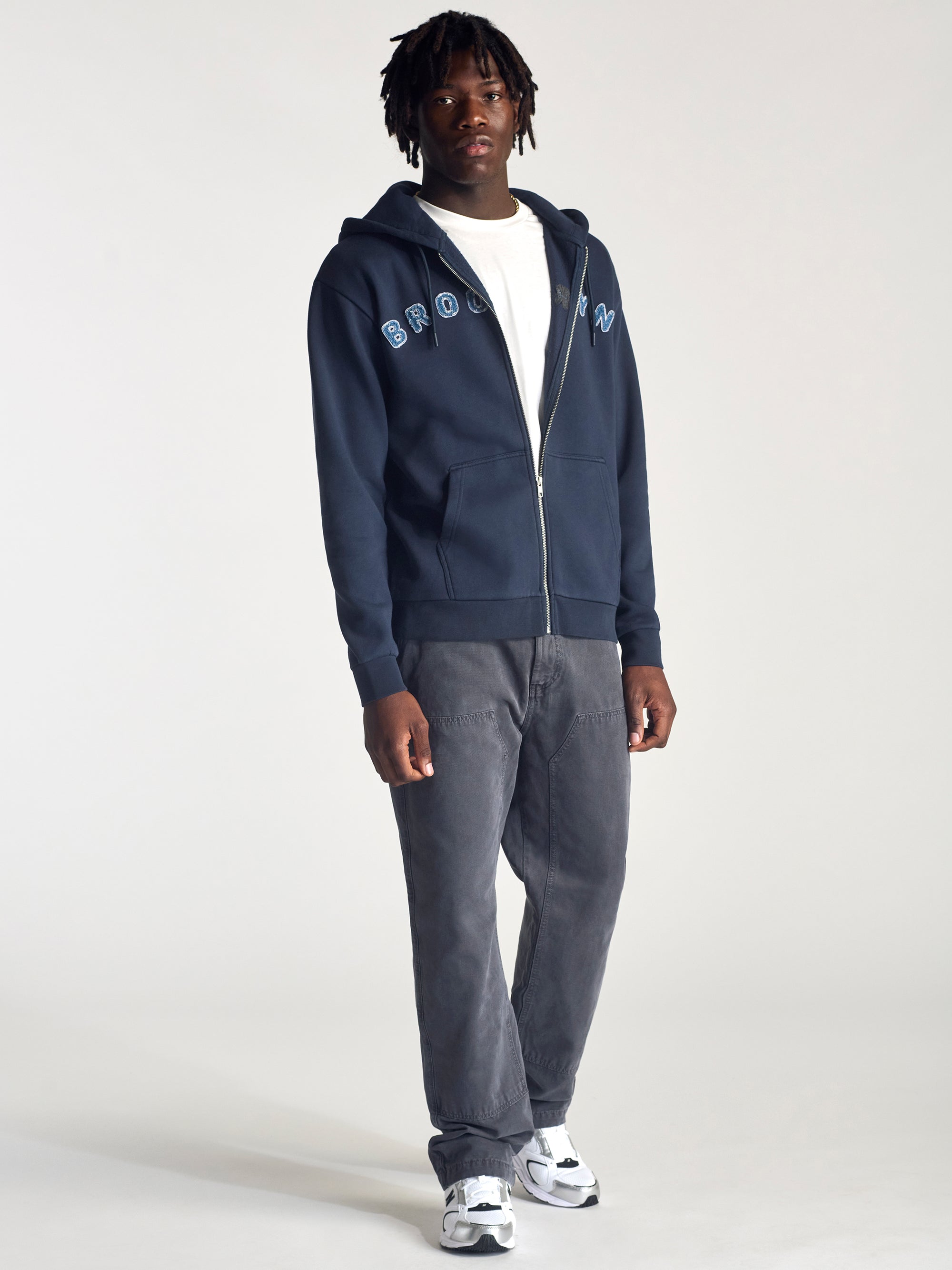 Men's Logo Zip Up Sweatshirt In Navy - BROOKLYN INDUSTRIES