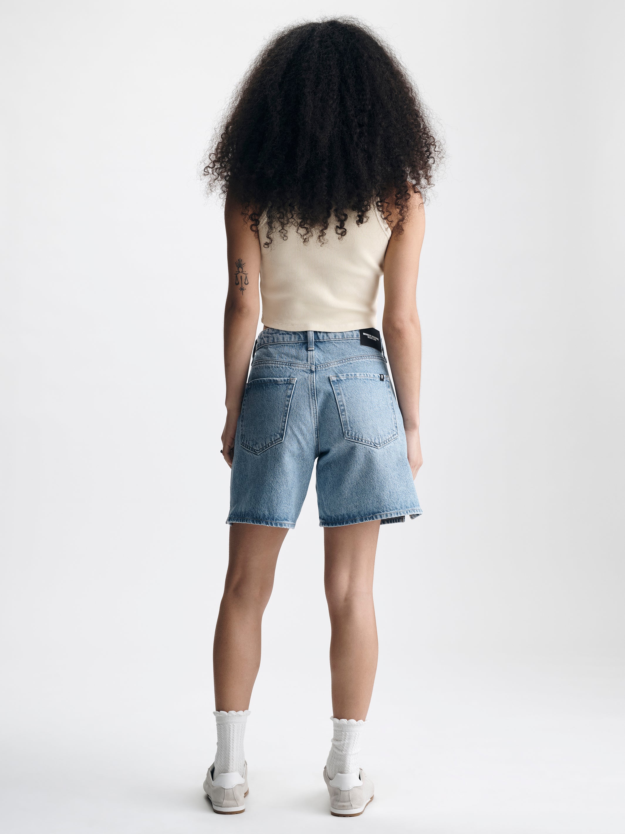 Women's Ribbed Cropped Tank Top in Transparent Yellow - BROOKLYN INDUSTRIES