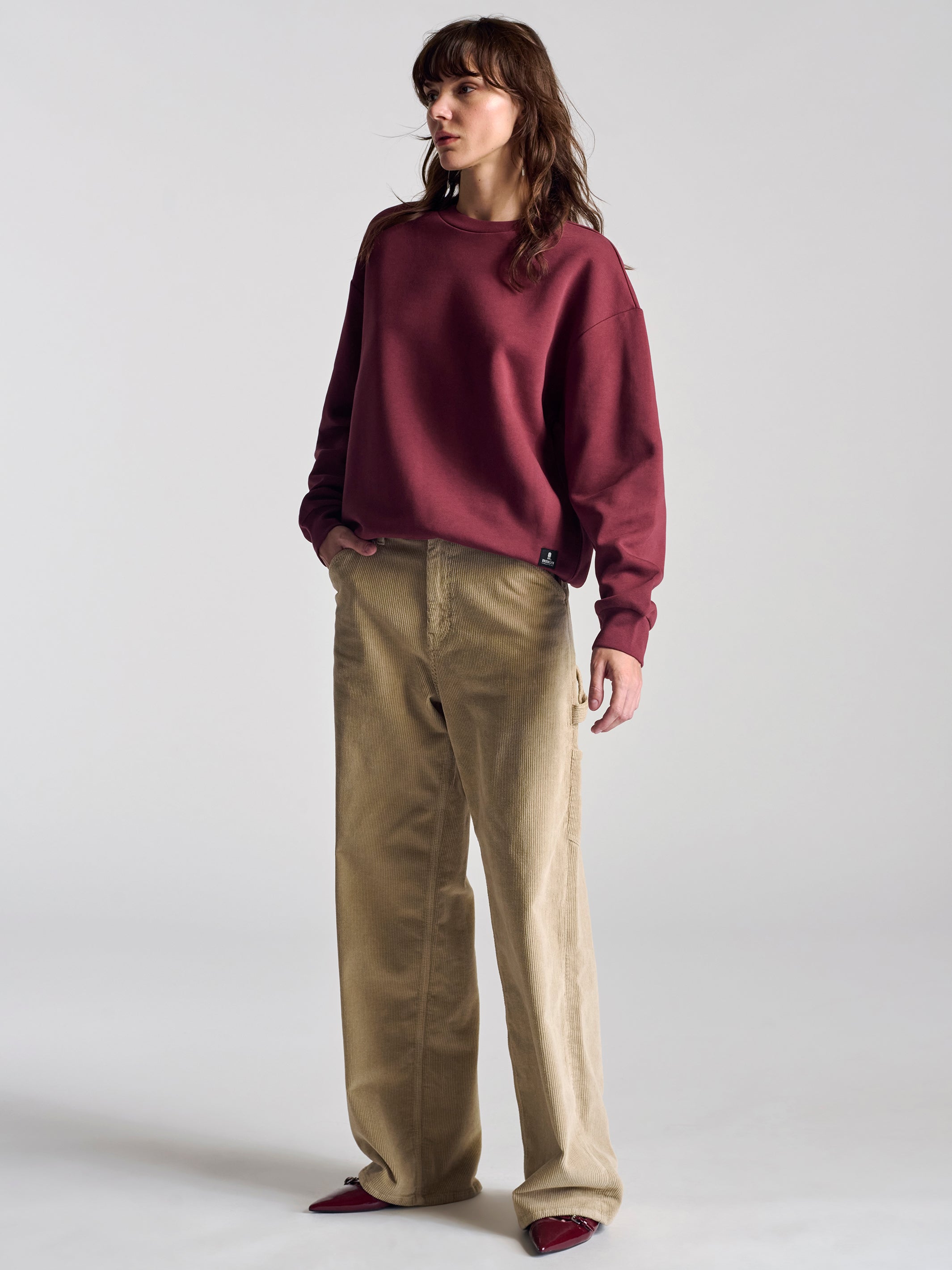 Women's Hoyt Crew Neck Sweatshirt In Brick - BROOKLYN INDUSTRIES