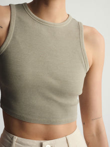 Women's Brooklyn Ribbed Crop Tank Top In Winter Twig - BROOKLYN INDUSTRIES
