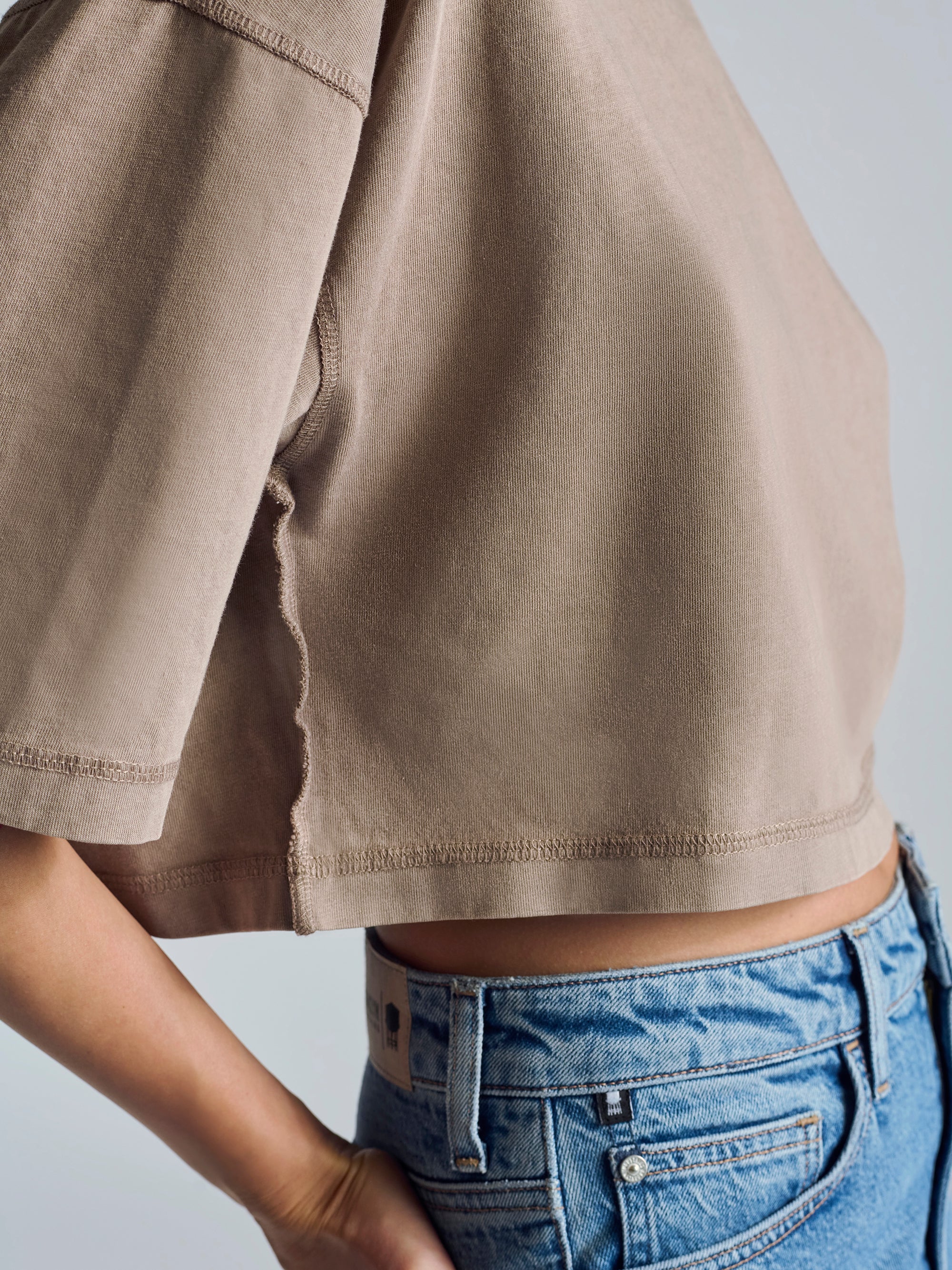 Women's York Oversized Cropped Tee In Sand - BROOKLYN INDUSTRIES