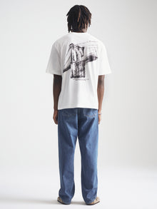 Men's Brooklyn Bridge T-Shirt in Antique White