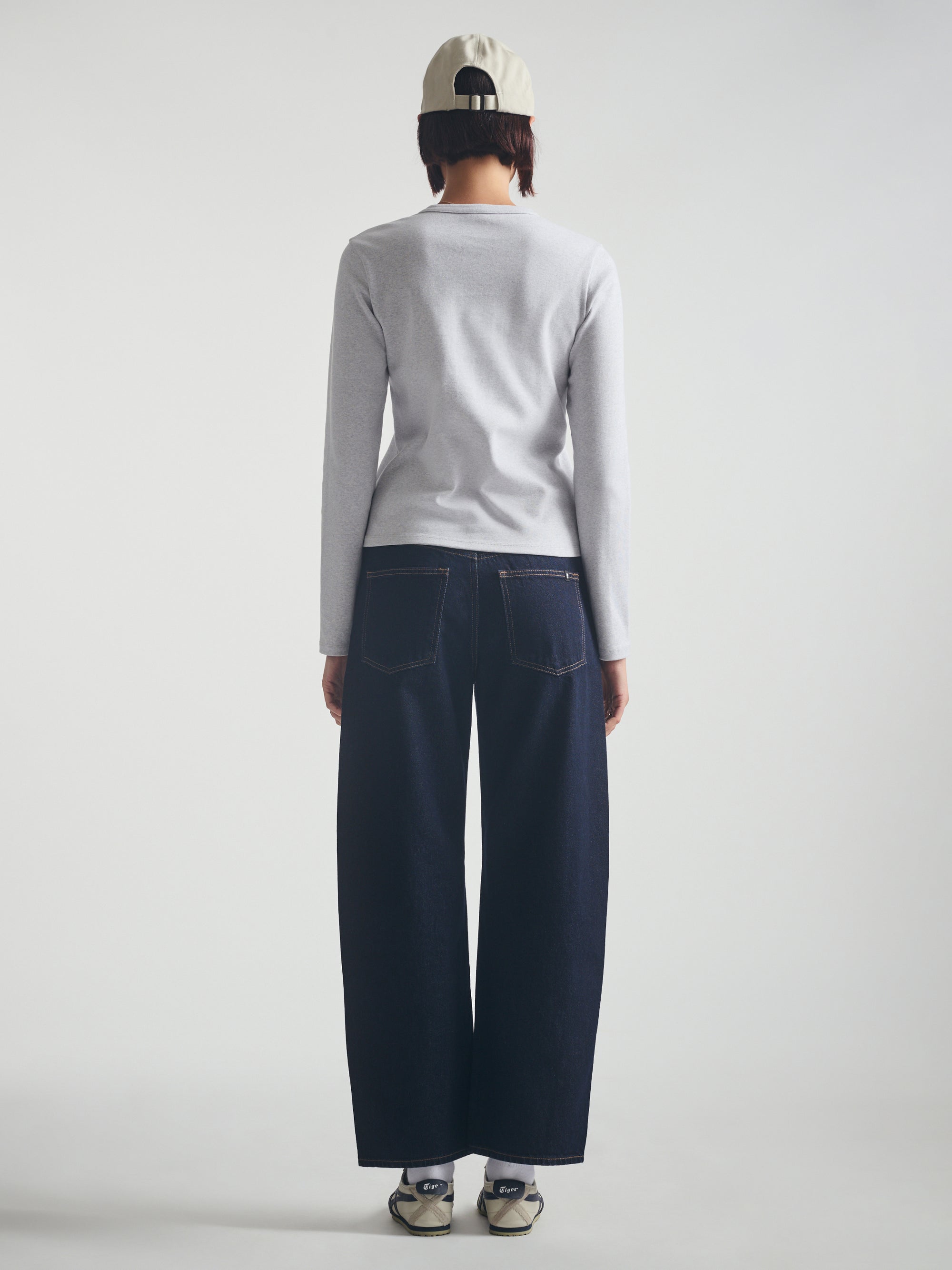 Women's Cropped Henley T-Shirt in Light Grey Melange