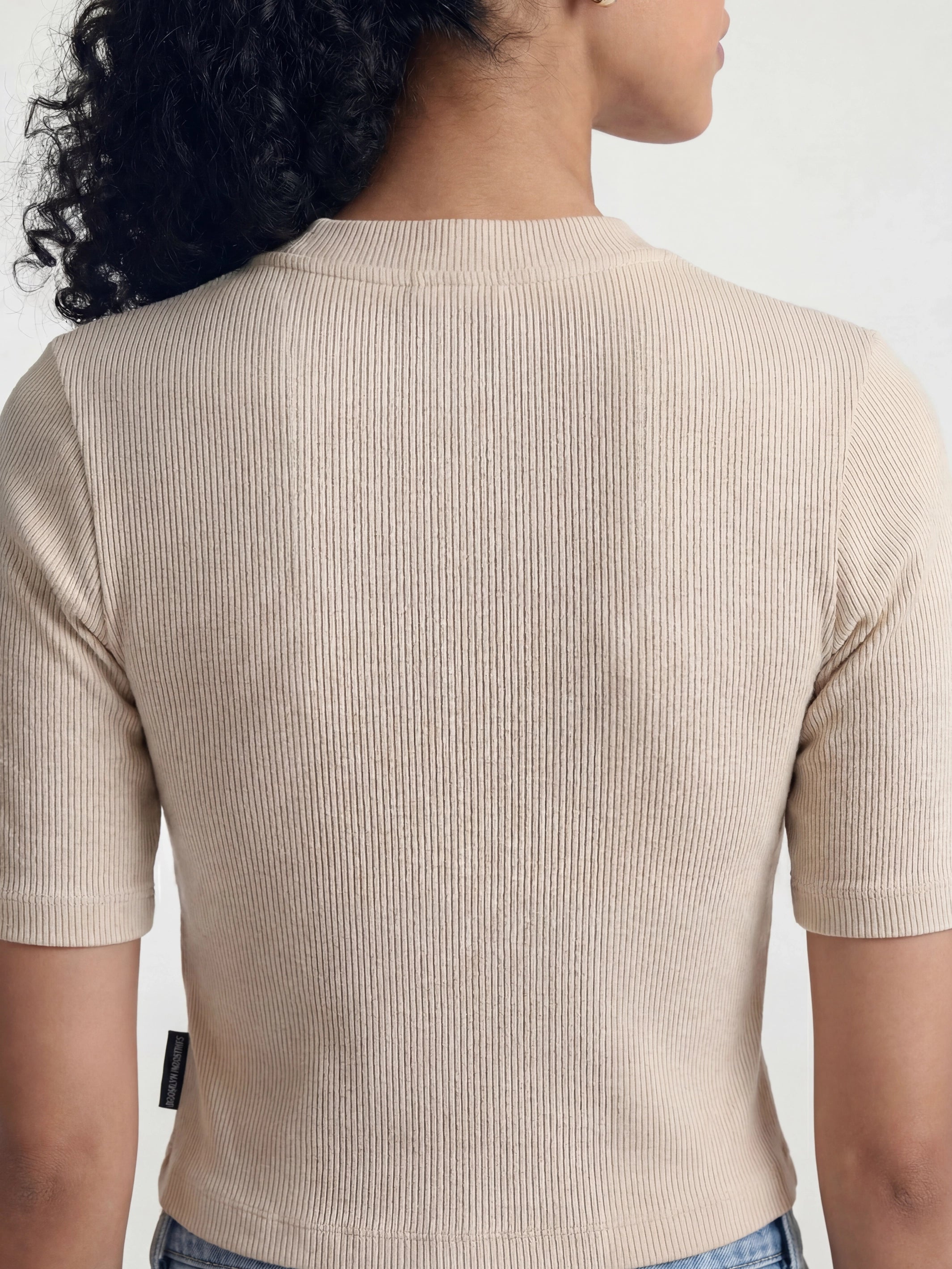 Women's Ribbed Henley T-Shirt in Sandshell - BROOKLYN INDUSTRIES