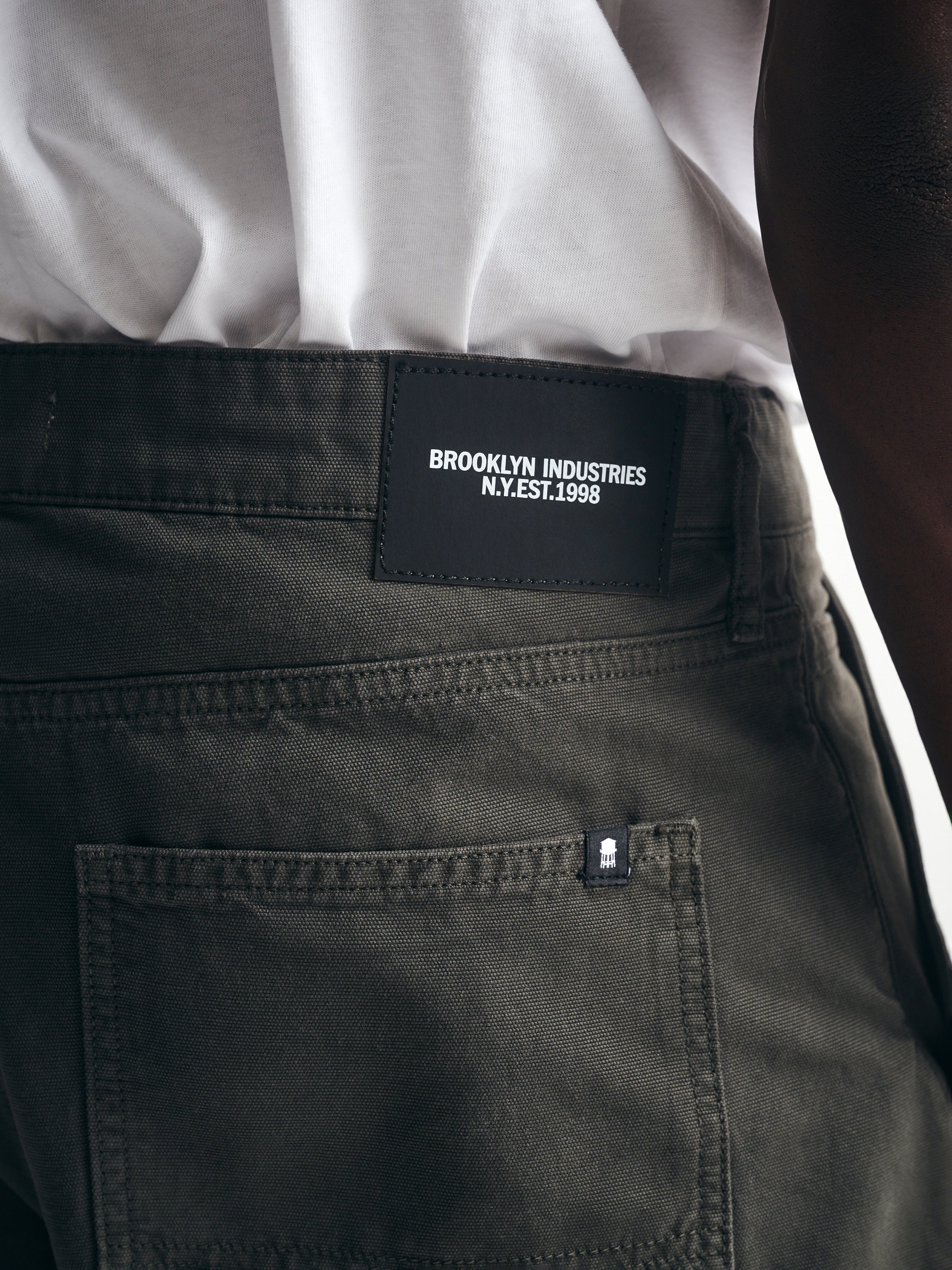 Men's Baggy Pants in British Khaki Canvas - BROOKLYN INDUSTRIES