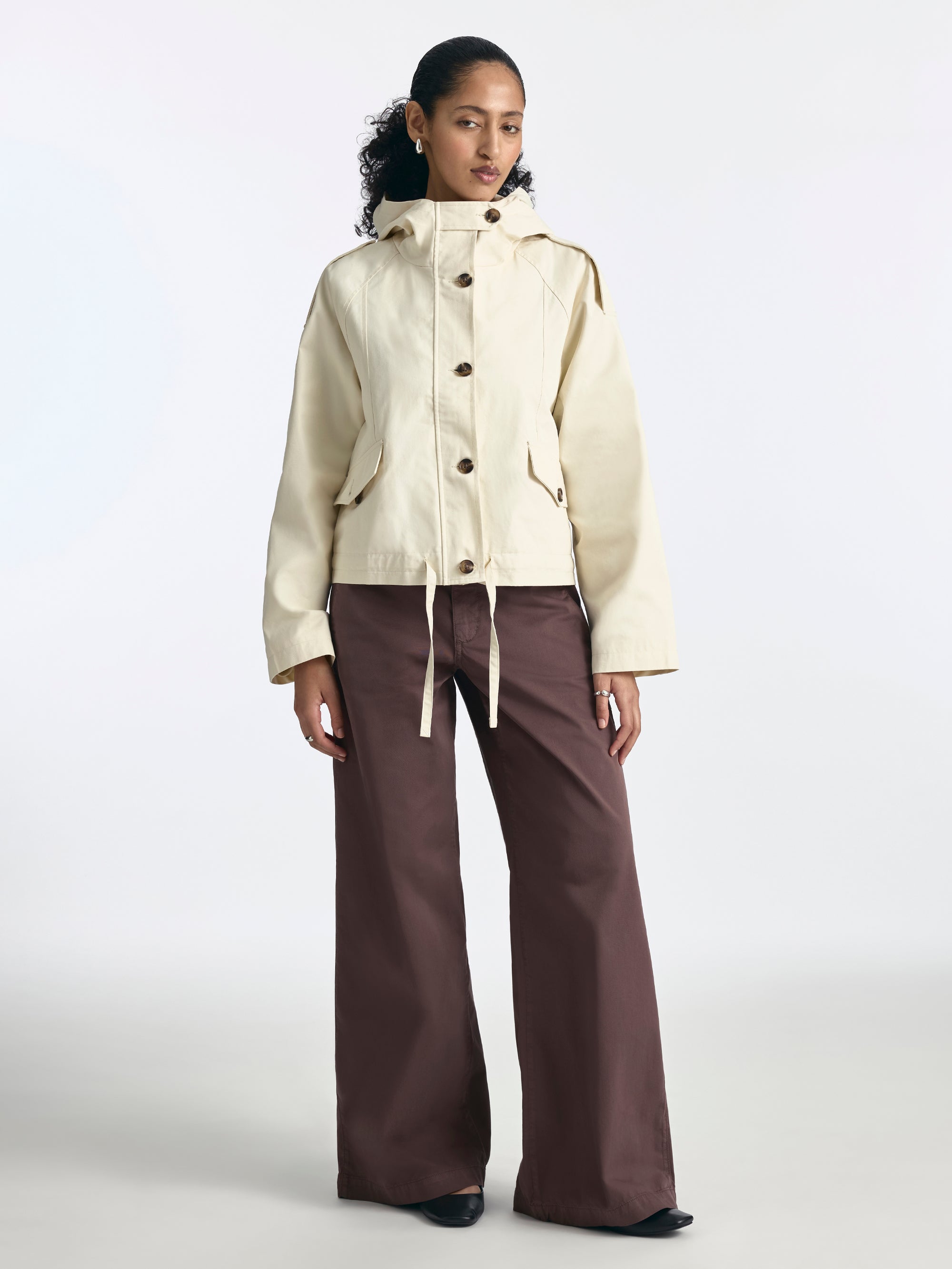 Women's Short Utility Cinch Jacket in Bone White - BROOKLYN INDUSTRIES