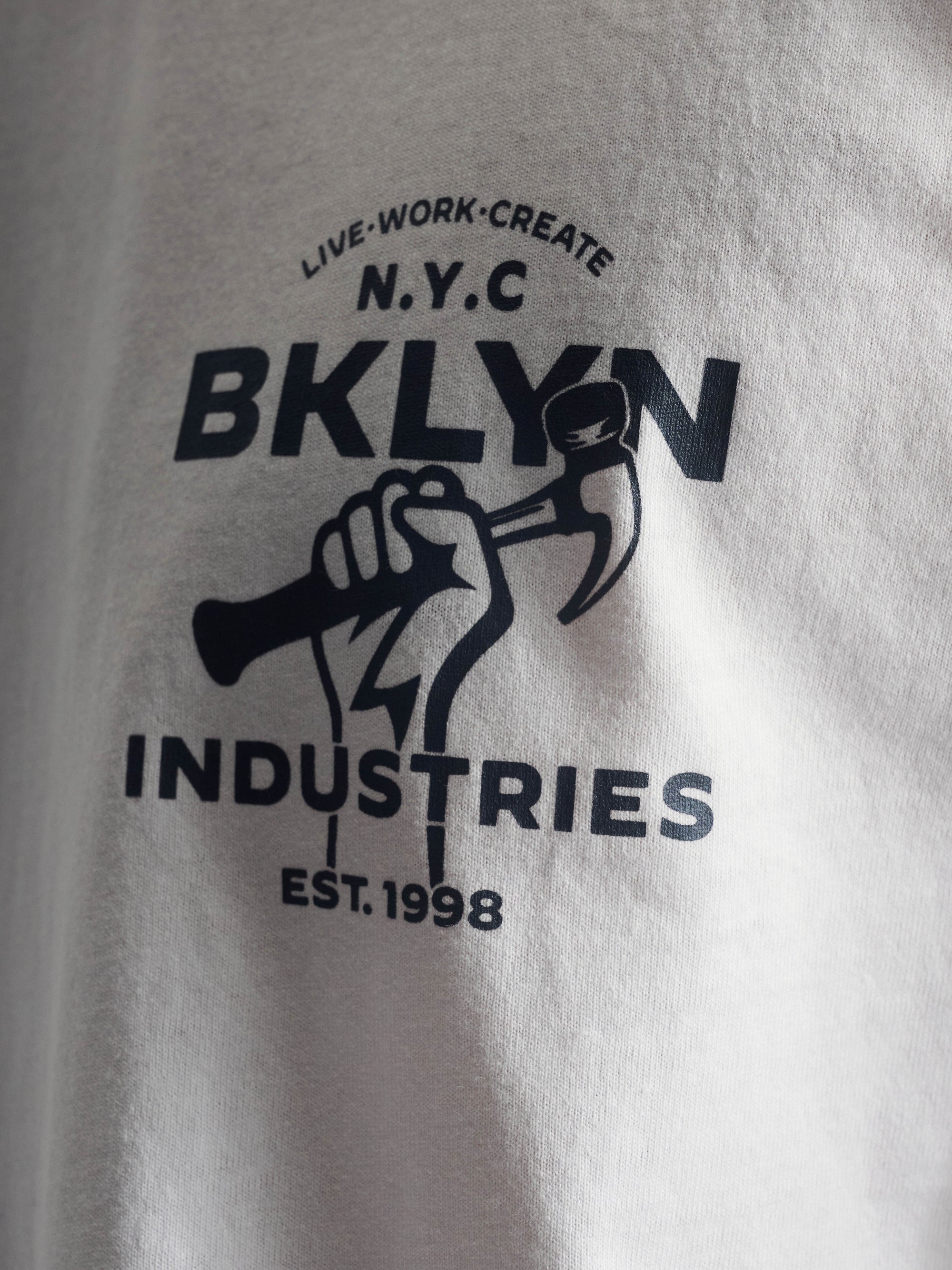 Men's Vintage Brooklyn Graphic T-Shirt In White