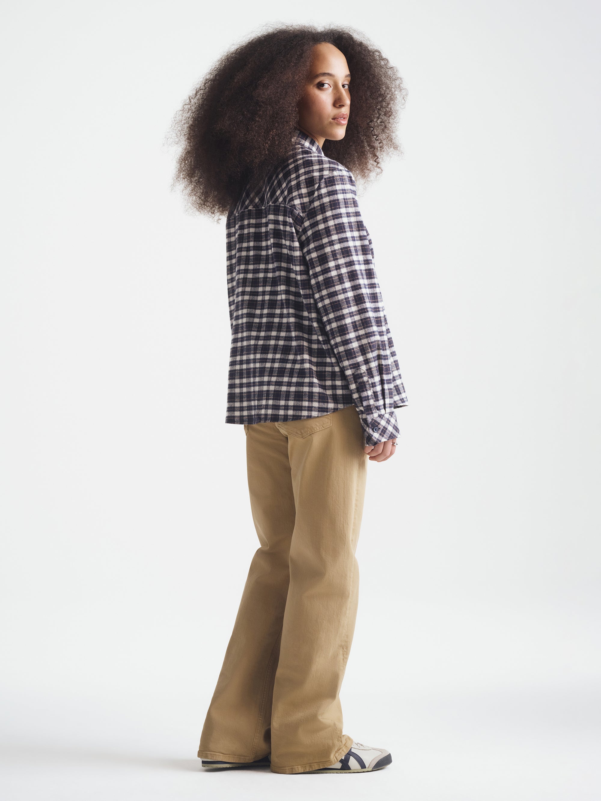 Women's Long Sleeve Plaid Shirt in Navy Check - BROOKLYN INDUSTRIES