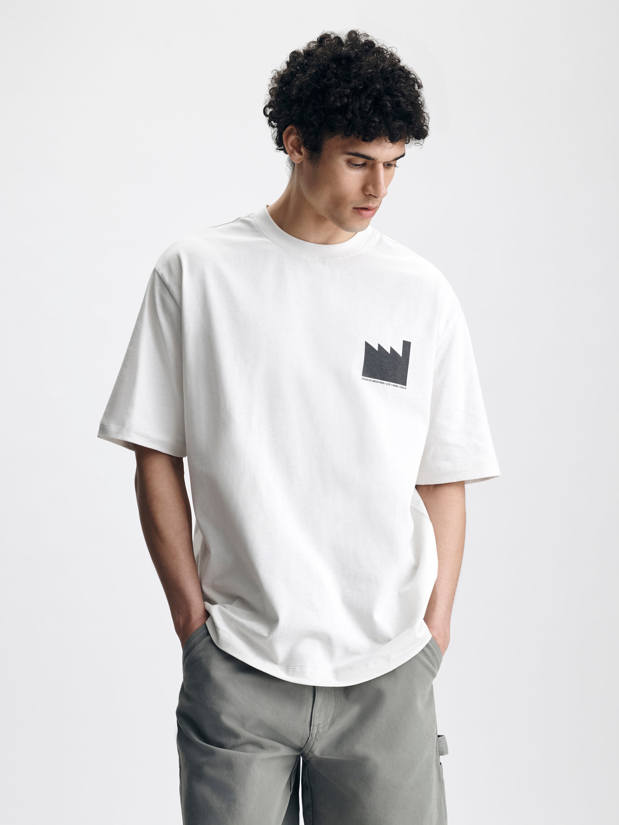 Men's Brooklyn Factory T-Shirt in White Onyx - BROOKLYN INDUSTRIES