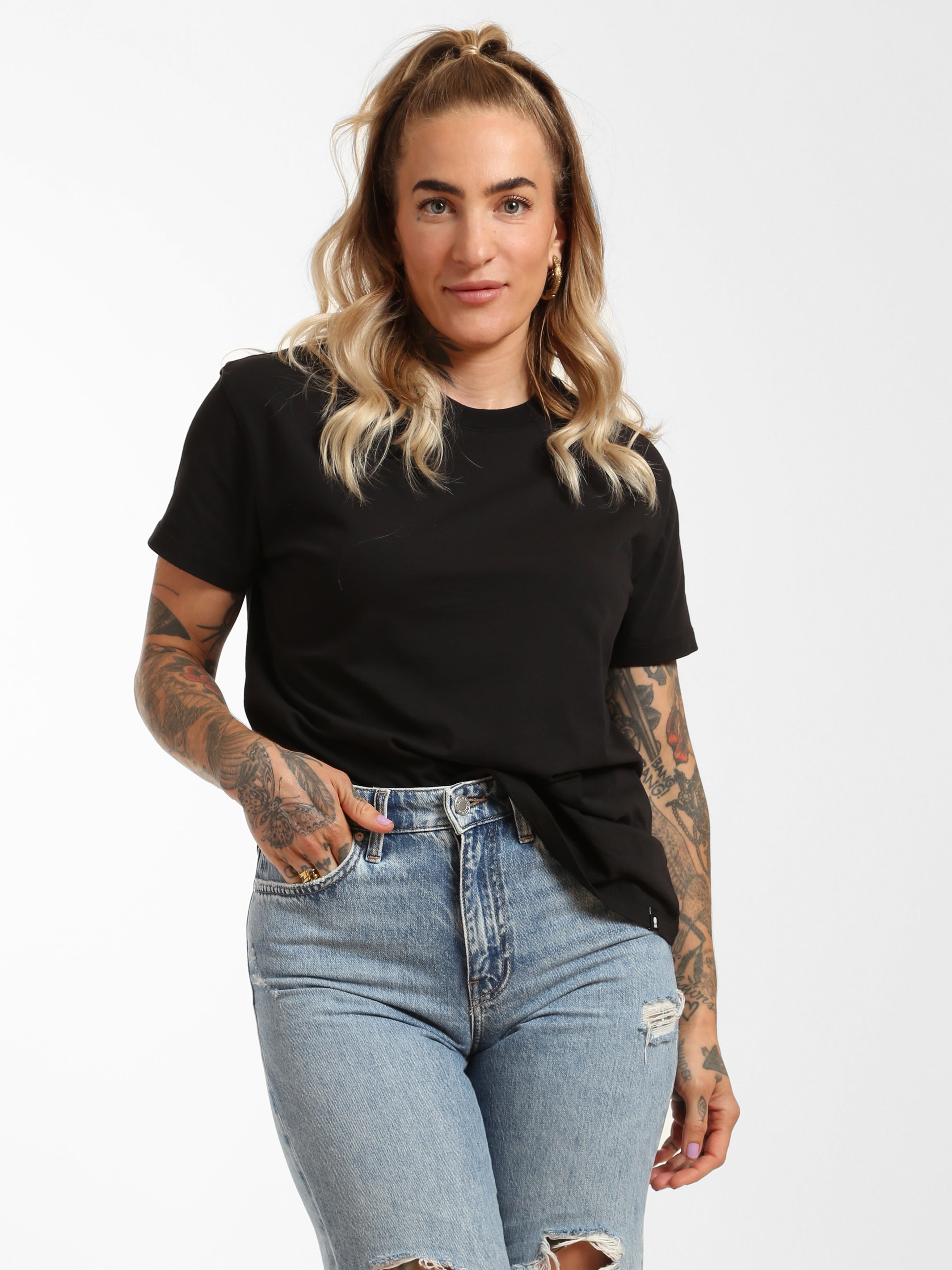 Women's Organic Cotton Crewneck T-Shirt - BROOKLYN INDUSTRIES