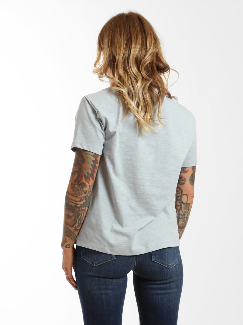 Women's Brooklyn Skyline T-shirt in Light Blue - BROOKLYN INDUSTRIES